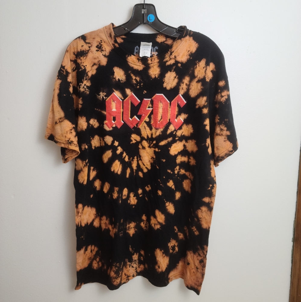 NWOT AC/DC Bleached Graphic Band Tee